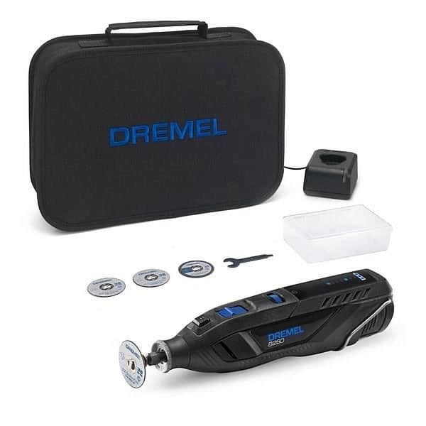 Ansluten 12V Dremel 8260 sladdlös multiverktyg (levereras med 5 tillbehör)