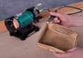 Miniatyrbild 7 av 7: VONROC Bänkslipmaskin 150W – 75mm med flexibel axel och 192 tillbehör