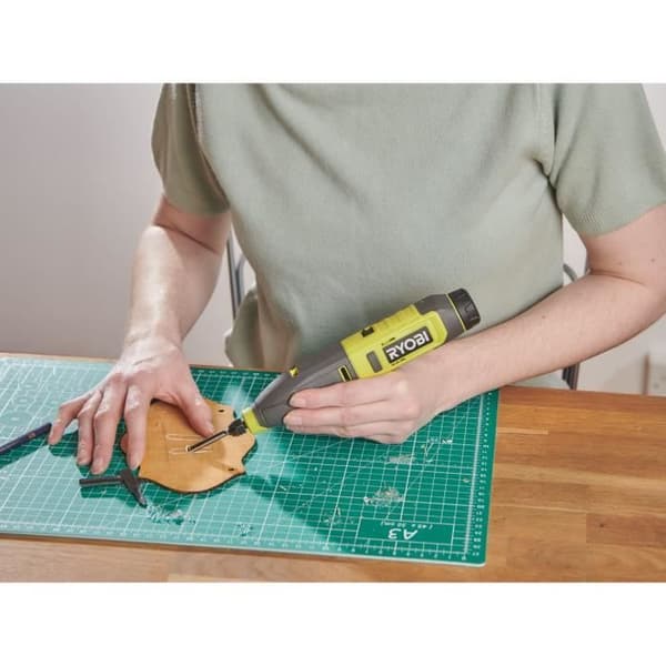 Träklippa 4V - RYOBI - RPC4-120G - 14 000 cp/min - USB-C - Batteri 2,0 Ah - 3 st chisel