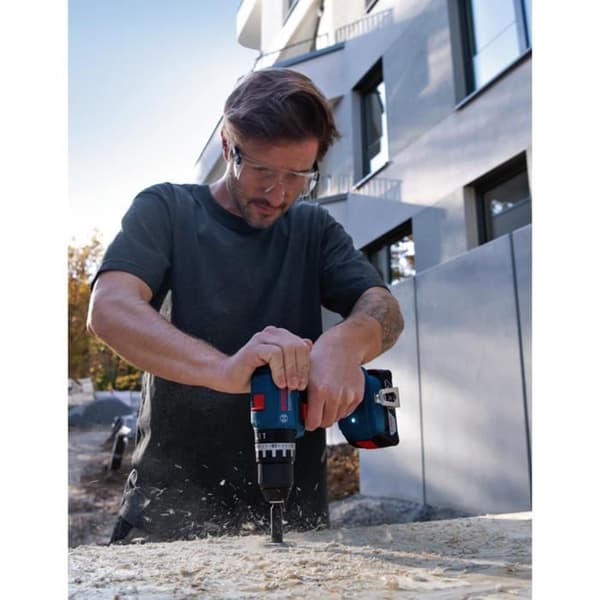 BOSCH Kit (GSB 18V-45 + GBH 18V-21 + GWS 18V-7 + 3 x 4,0 Ah + GAL18V-40 + HD BAG)