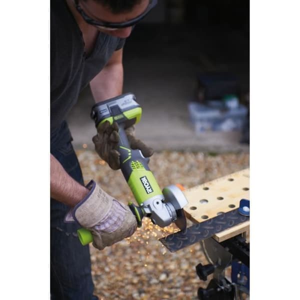 RYOBI 3 verktyg: 1 R18DD3 borrskruvmejsel + 1 115 mm kvarn + 1 sticksåg + 2 batterier 4 Ah &amp; 2 Ah + 1 laddare &amp; 1 påse