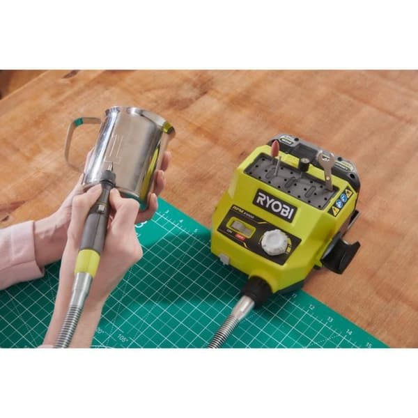 18V mini multiverktyg - RYOBI - RRTS18-120GA35 - 4 000-35 000 rpm - Levereras med 2,0 Ah batteri, laddare &amp; 35 tillbehör