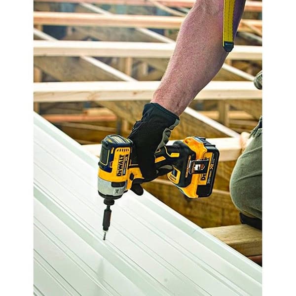 DeWALT Kit DCK685P3T (DCD796 + DCF887 + DCH273 + DCG405 + DCS570 + DCS355 + 3x5,0Ah + DCB115 + TSTAK II + 2xTSTAK VI + bas TSTAK)