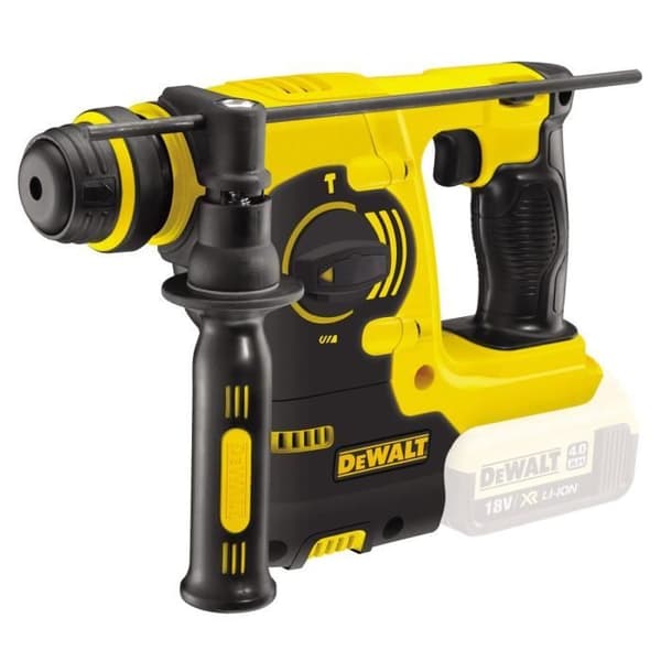 Paket med 6 DEWALT DCK699M3T-maskiner - 3 18V-batterier, multispänningsladdare och 2 Tstak-boxar