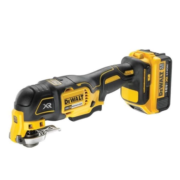 Sladdlöst multifunktionsverktyg - DEWALT - DCS355M2 - 4Ah batteri - 32 tillbehör - TSTAK