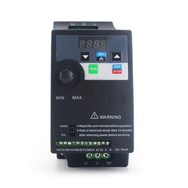 Harjaton kampimoottori, 600W teho, 12000rpm nimellisnopeus,600W 220V
