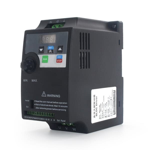 Harjaton kampimoottori, 600W teho, 12000rpm nimellisnopeus,600W 220V