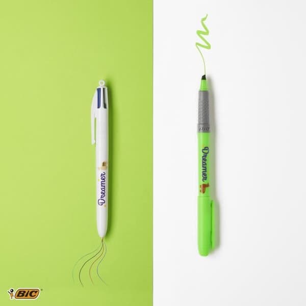 BIC My Message Kit Dreamer - Papperskit med 1 BIC-bläckpenna 4 färger/1 BIC Highlighter Grip grön/1 Anteckningsblock