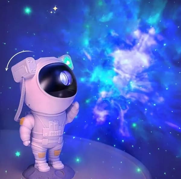 STAR PROJEKTORI ASTRONAUTTIEN YÖVALAISIN LAPSILLE GALAKSIAVARALLE + KAUKO-
