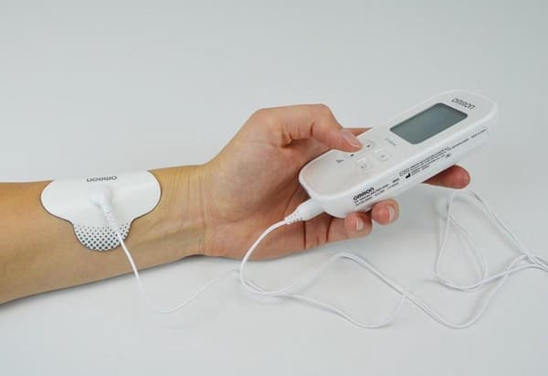 Omron E3 Intensiv transkutan elektrisk nervstimulering (TENS) Vit