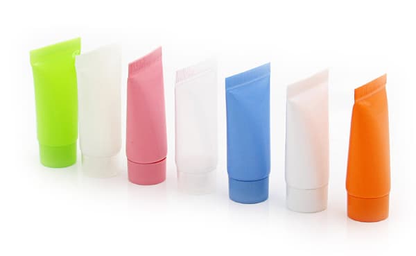 Set med 50 påfyllningsbara kosmetiktuber (10 ml, vit)
