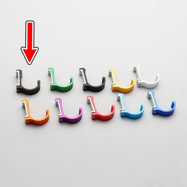 Set med 10 klädkrokar / klädhängare i aluminium (svängda, brons)
