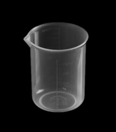 Set med 20 mätkoppar (250 ml, genomskinliga, PP, för frekvent användning)