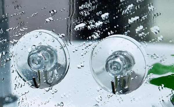 Sarja 40 PVC-imukuppia metallikoukulla (halkaisija 40 mm)