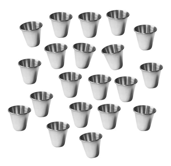 Set med 20 muggar i rostfritt stål, 30 ml, med rullade kanter