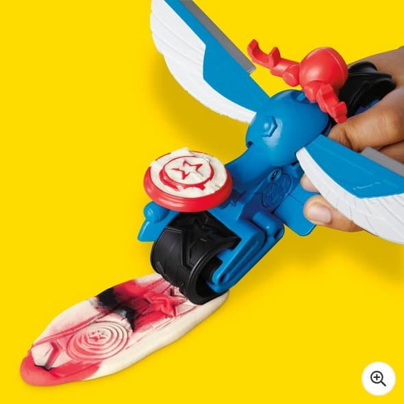 Play-Doh Marvel Playset Captain America Moto-Slicer