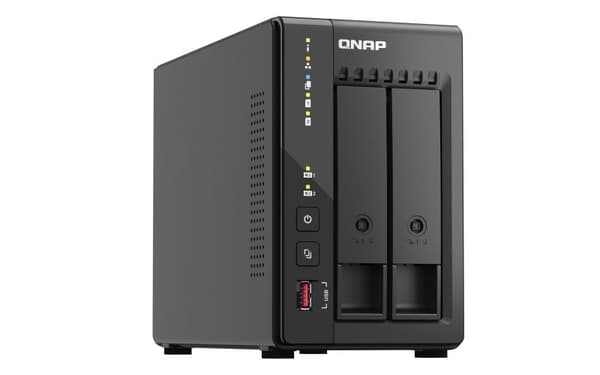 QNAP TS-253E NAS Tower Ethernet LAN Svart J6412
