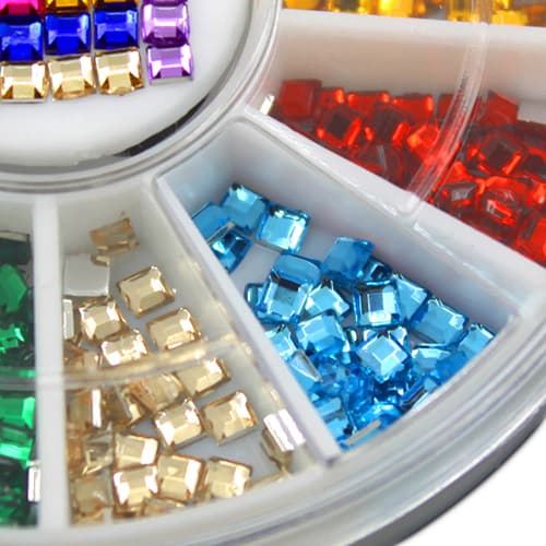Rhinestone square 2mm, spikerdekorasjoner