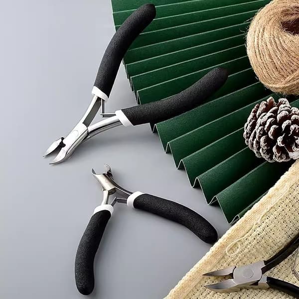 INF Cuticle Nipper med gummigrep