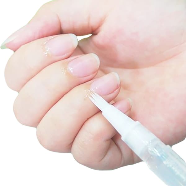Nail oil, cuticle oil