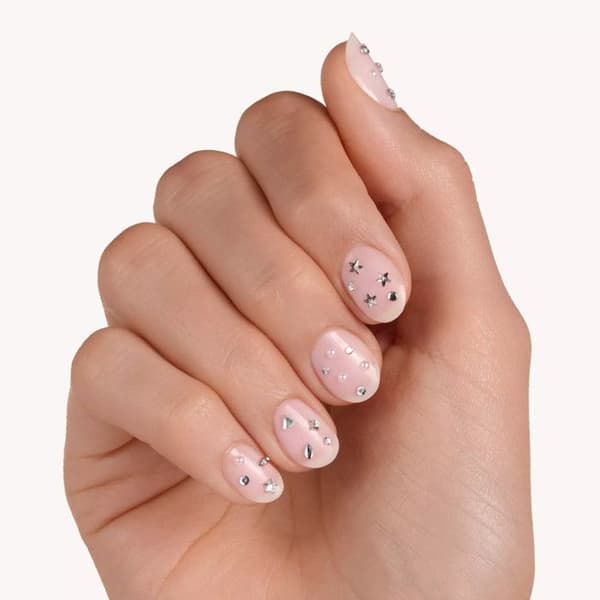 Nagellstickers - ESSENCE - BLING THING - Unika Designer - Lätt att applicera - Cruelty Free