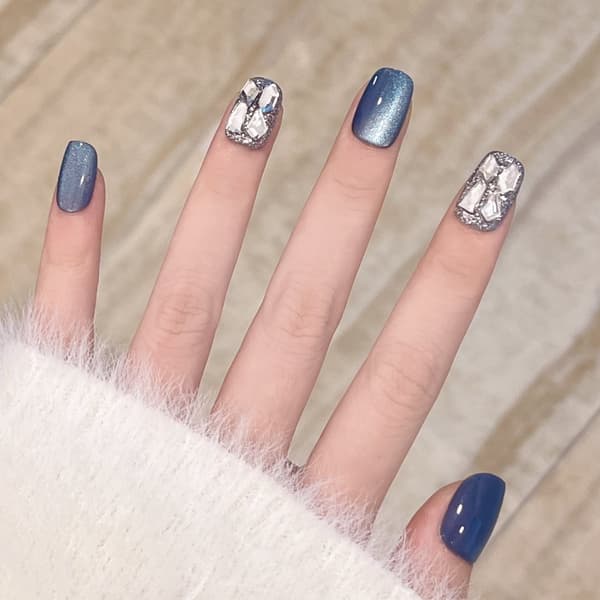 INF Blå Katteøye Korte Neglelapper med Rhinestones - 24 Stykker