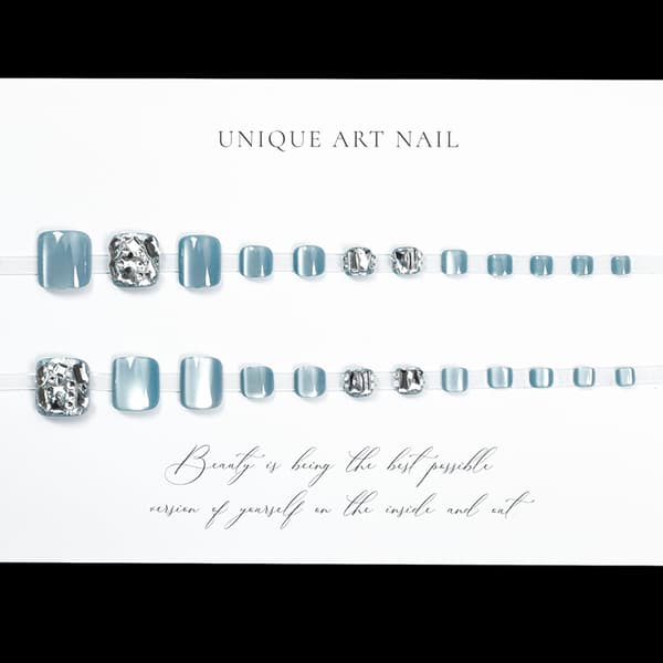 INF Blå kattöga strass tånagellappar - Elegant & Enkel