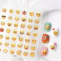 Pikkukuva 1 / 11: Itseliimautuvat 3D-kuperat kynsitarrat EMOJI-kuvioilla
