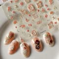 Pikkukuva 4 / 11: 3D-kynsitarrat, itseliimautuvat, kuperat kuviot, kaiverrukset, kukat, ruusut