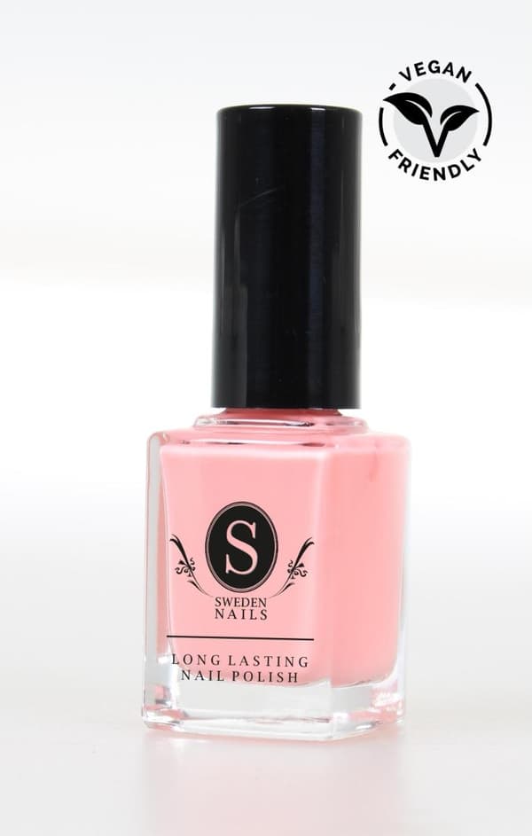 Sweden Nails Peach