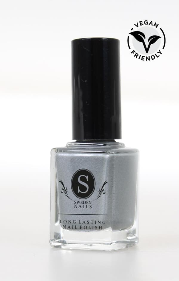 Sweden Nails Silver Ice