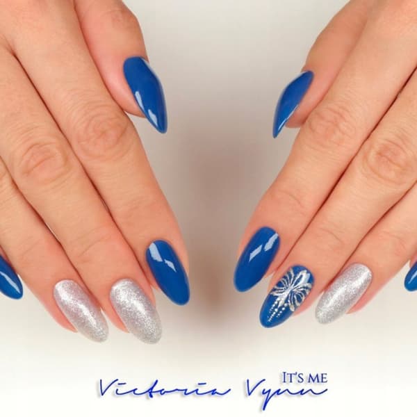 Victoria Vynn - Pure Creamy - 143 Magical Silver - Gellack
