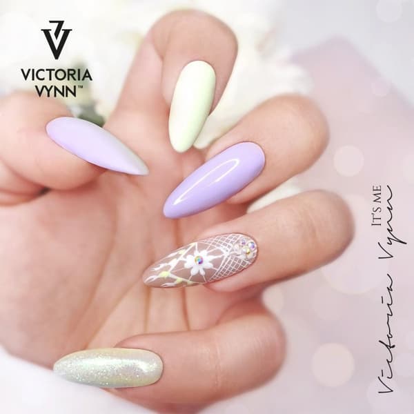 Victoria Vynn - Pure Creamy - 018 Milky Lilac - Gellack