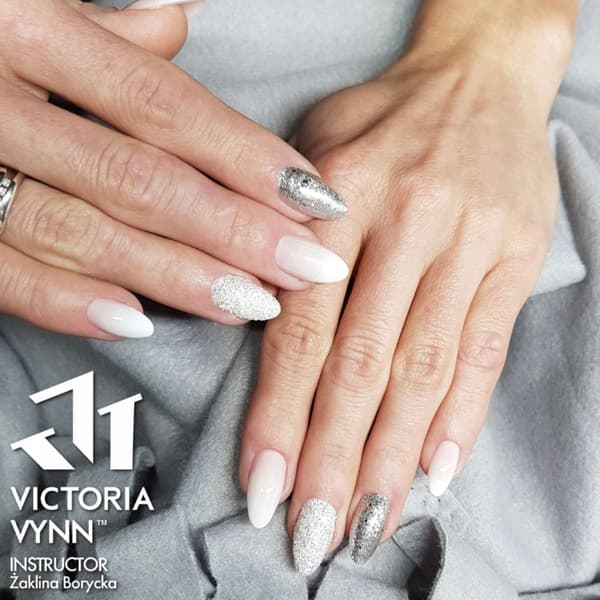 Victoria Vynn - Pure Creamy - 039 Luxury Silver - Gellack