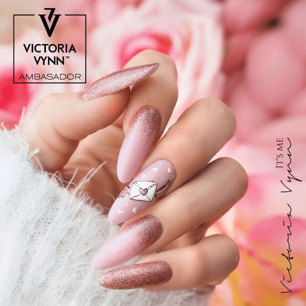 Victoria Vynn - Gel Polish - 114 Pinky Glitter - Gellack