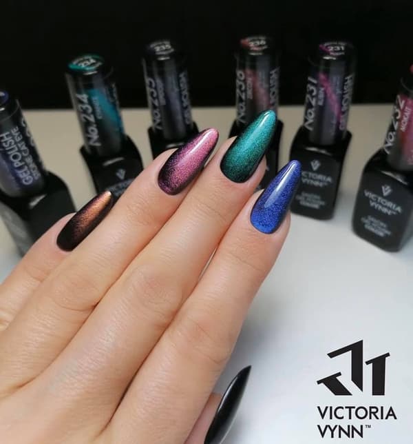 Victoria Vynn - Gel Polish - 233 Stone Cat Eye - Gellack