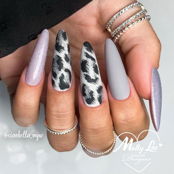 Mollylac - Geelilakka - Muotiasut - Nr346 - 5g UV-geeli/LED