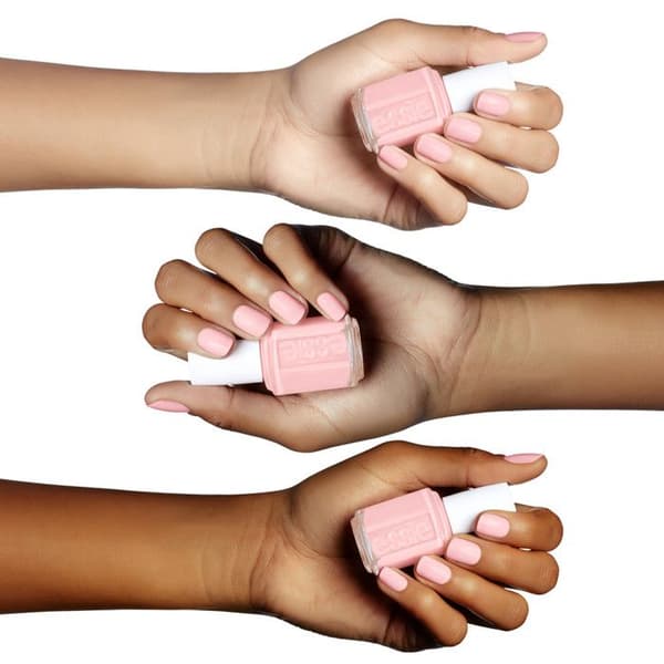 Nagellack - ESSIE - Fiji - Trendiga och unika färger