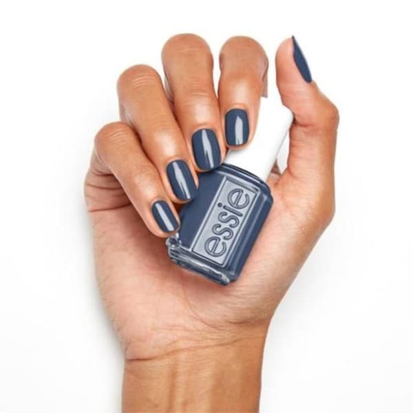 ESSIE -Nagellack - TO ME FROM ME