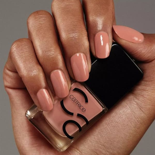 Catrice - Iconails Nagellack - 136 SANDing Nakenbilder