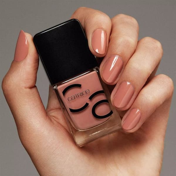 Catrice - Iconails Nagellack - 136 SANDing Nakenbilder