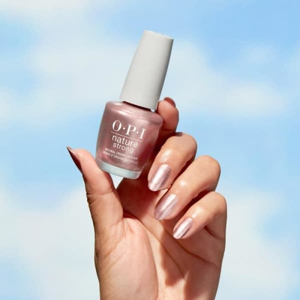 OPI Nature Strong Intentions är Rose Gold rosa nagellack - 15ml