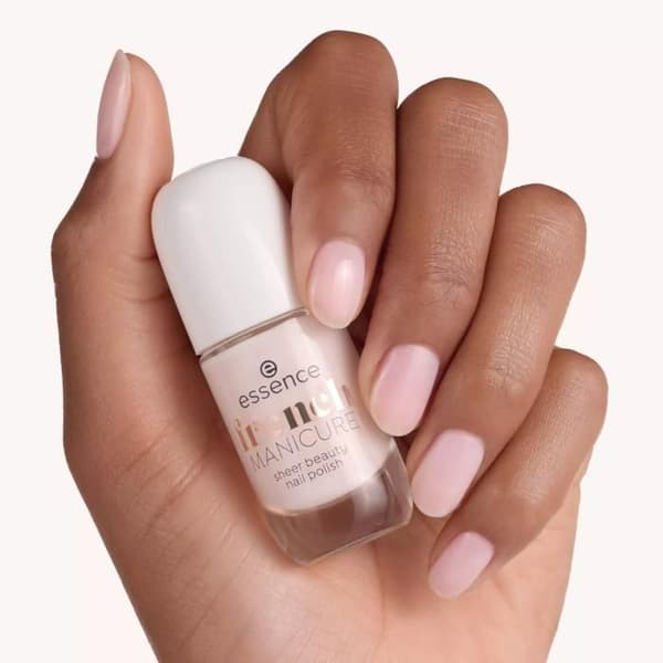 ESSENCE - NAGELACK FRANSK MANIKYR SHEER BEAUTY 01