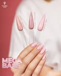Miniatyrbild 2 av 7: Gel Polish -  Mega Base - Shimmer Peach - 8ml - Victoria Vynn