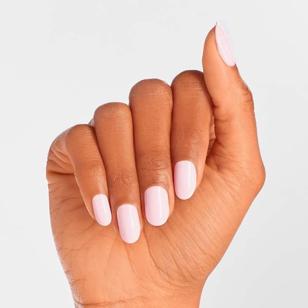 Nagellack - OPI - Låt oss vara vänner - Vit - Ljusrosa - 4,5/5