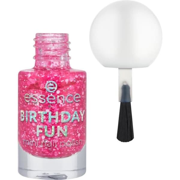 Nagellack - Essence - Birthday Fun - 05 - Glittrig - 5 ml - Lyst finish