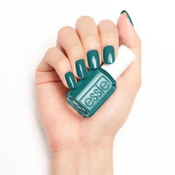 ESSIE -Nagellack -(UN)GUILTY PLEASURES