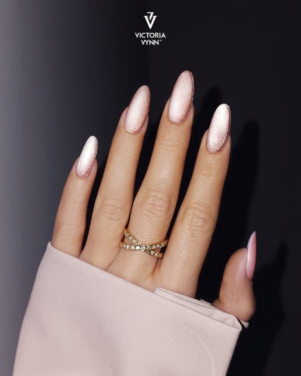 Victoria Vynn - Gel Polish - 396 Alice - Cat Eye - Gellack