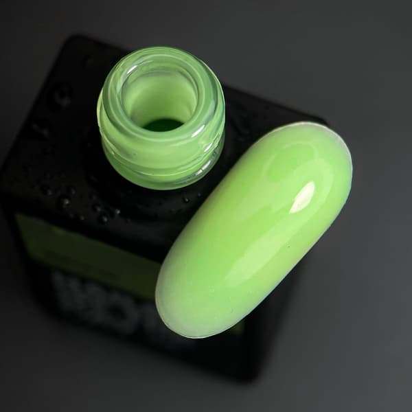 NAILSOFTHEDAY Pullogeeli 06 - vihreä vahvistava ja korjaava geeli, 10 ml