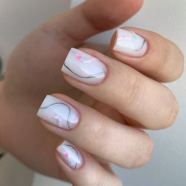 NAILSOFTHEDAY Bottle gel 01 - hvid gel til styrkelse og reparation, 10 ml